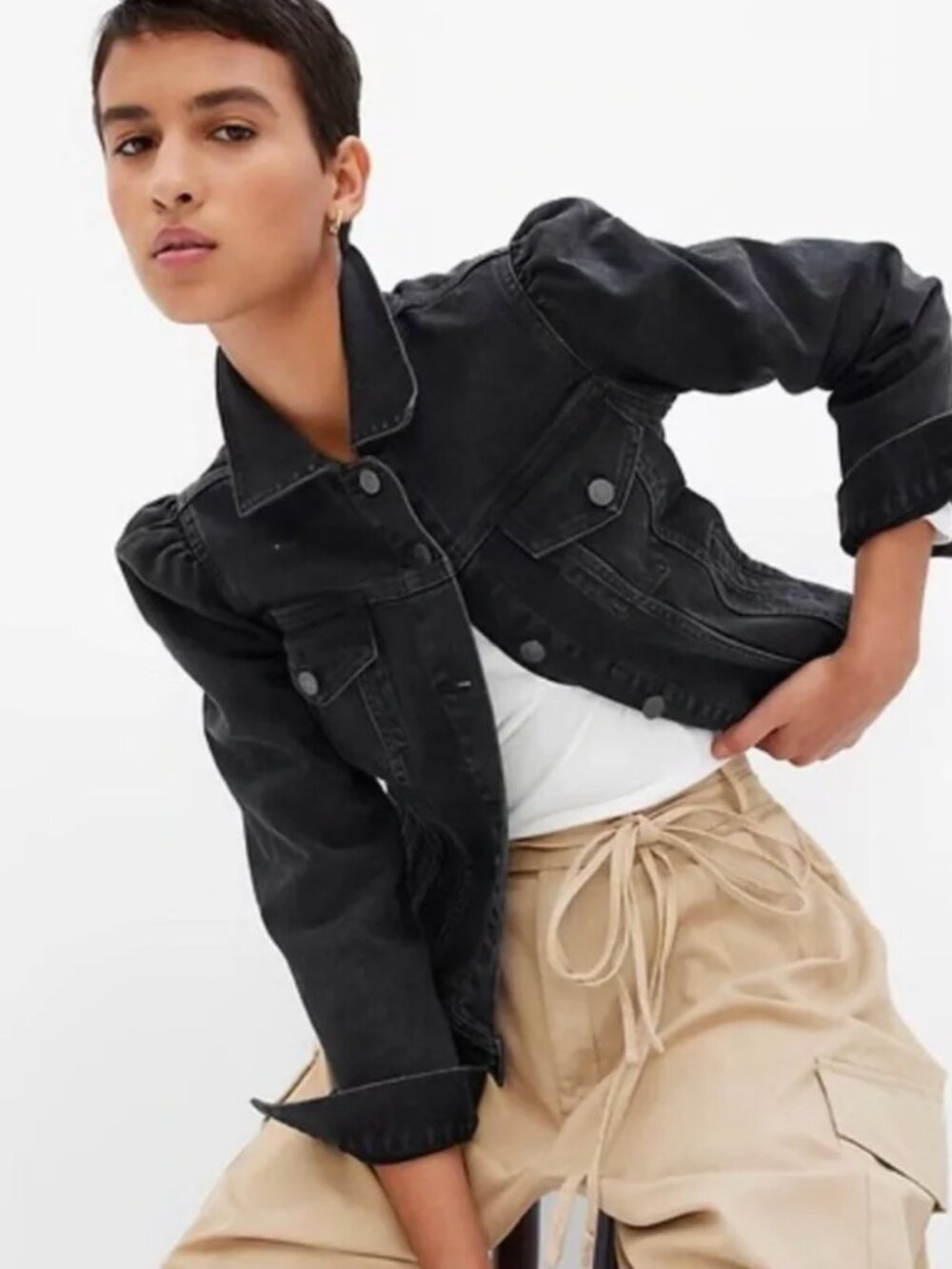 Black Gap Denim Jacket - Size M